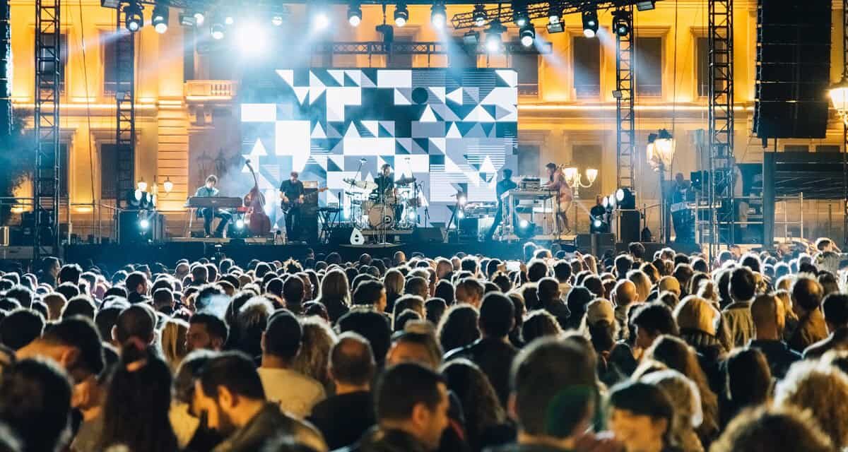 Athens City Festival: Οι Cinematic Orchestra μάγεψαν το αθηναϊκό κοινό