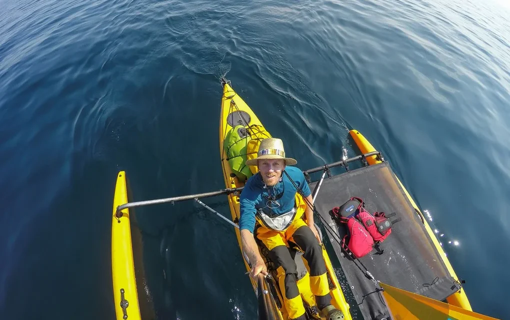 Ο γύρος του κόσμου για καλό σκοπό – Καναδός έχει ταξιδέψει 73.000 χιλιόμετρα χωρίς μηχανοκίνητα μέσα