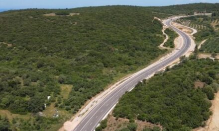 Mεταμορφώθηκε ο δρόμος για τη Λευκάδα – Δείτε εντυπωσιακά πλάνα
