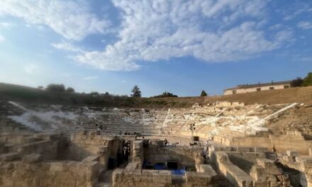 Υπ. Πολιτισμού: Θεατές μετά από 22 αιώνες στο Αρχαίο Θέατρο Λάρισας