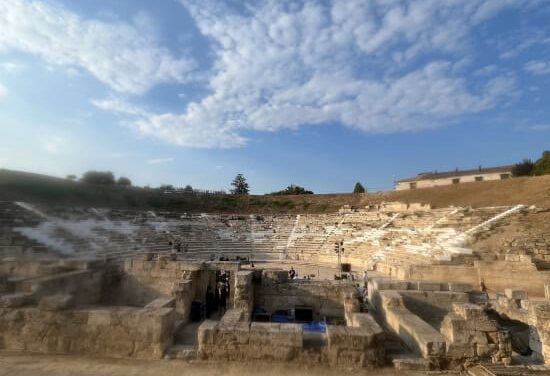 Υπ. Πολιτισμού: Θεατές μετά από 22 αιώνες στο Αρχαίο Θέατρο Λάρισας