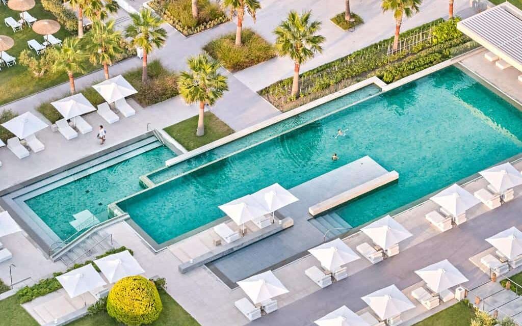 Η Ελλάδα σάρωσε στα World Travel Awards