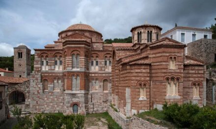 Αποκατάσταση και θωράκιση της Μονής του Οσίου Λουκά