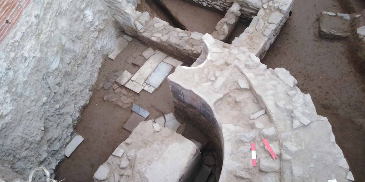 Ακρόπολη Θεσσαλονίκης – Στο φως Παλαιολόγειος Ναός