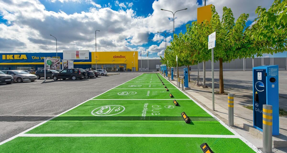 Συνεργασία ΔΕΗ – Trade Estates για το ΔΕΗ blue hub στο Εμπορικό Πάρκο Λάρισας