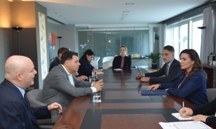 Συνάντηση Κεφαλογιάννη – Τσούνη: Συμφωνήθηκε η σύσταση Ομάδας Εργασίας για ζητήματα της τουριστικής συνεργασίας