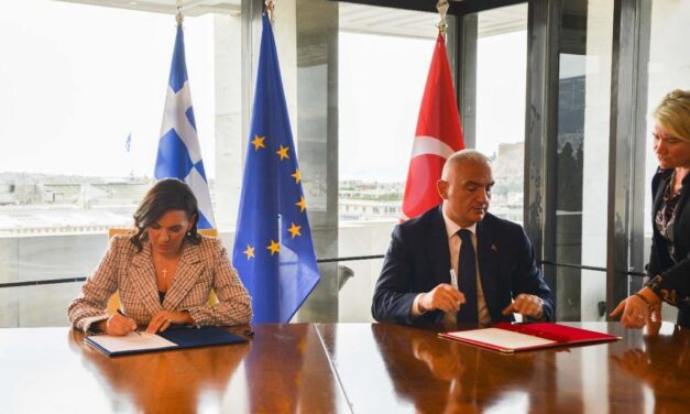 Συνεργασία Ελλάδας- Τουρκίας για τον τουρισμό