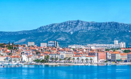 Αυτή η πόλη προσφέρει σπίτια έναντι 13 σεντς αρκεί να μην είσαι single