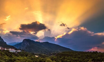 Λιτόχωρο Πιερίας: Με θέα το βουνό των Θεών