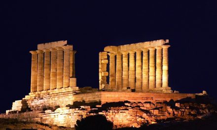 Αλλάζει όψη ο ναός του Ποσειδώνα στο Σούνιο – Σύμπραξη Μυτιληναίου – ΥΠΠΟ για τη νέα φωταγώγηση