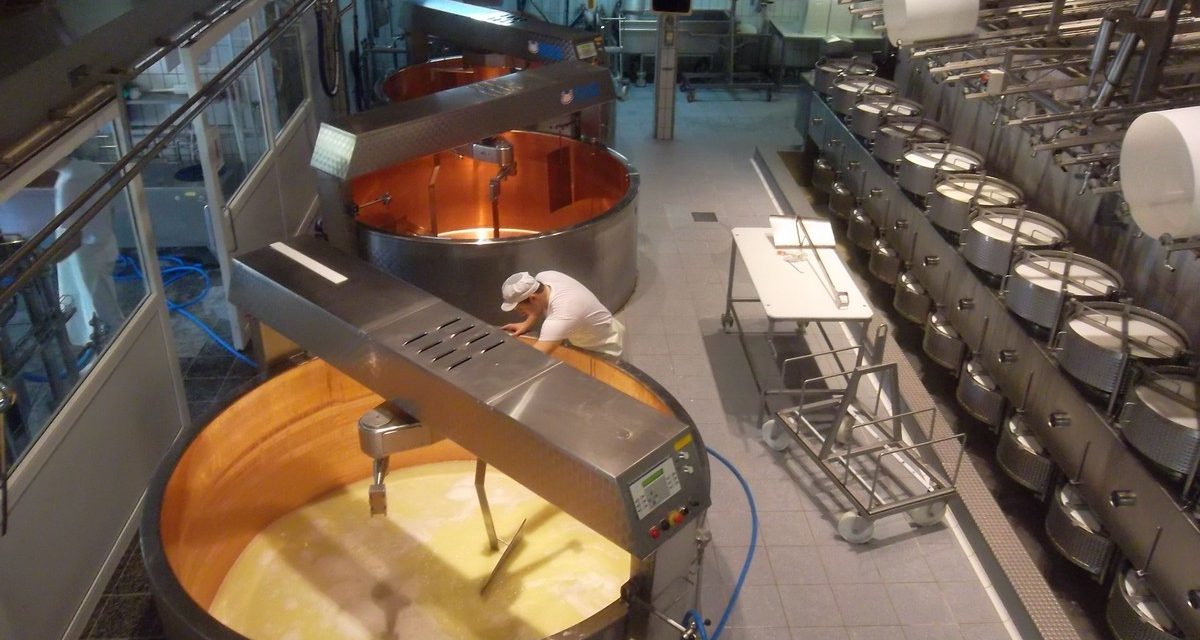 Νέο Τουριστικό Σήμα “Επισκέψιμου Τυροκομείου” – Ξεκινούν οι αδειοδοτήσεις