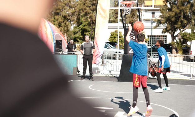 ΔΕΗ 3×3 POWER TO THE HOOD by Eurohoops στο Λαύριο: Παιχνίδι, ψυχαγωγία και διασκέδαση για όλους