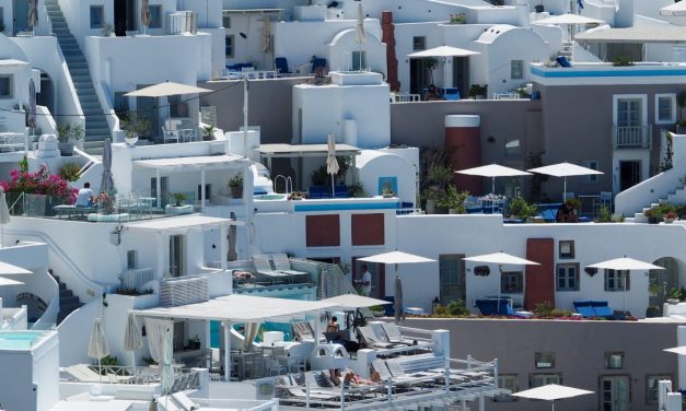 Στα 800.000 ευρώ η Golden Visa για μεγάλες πόλεις και δημοφιλή νησιά