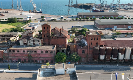 To ΥΠΠΟ δρομολογεί την απόκτηση του βιομηχανικού συγκροτήματος της πρώην ζυθοποιίας ΦΙΞ, στη Θεσσαλονίκη