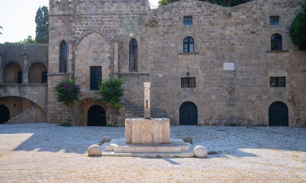 TUI: Αυτά είναι τα πιο δημοφιλή μνημεία για το 2024 – 2 ελληνικά