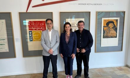 Η Όλγα Κεφαλογιάννη στα εγκαίνια της έκθεσης «Pablo Picasso