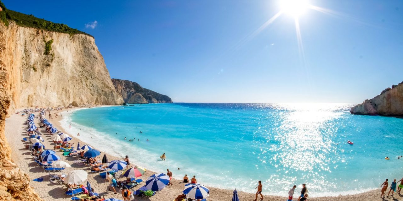 ΙΝΣΕΤΕ: Σταθερά πρώτη η Ελλάδα στην ικανοποίηση επισκεπτών