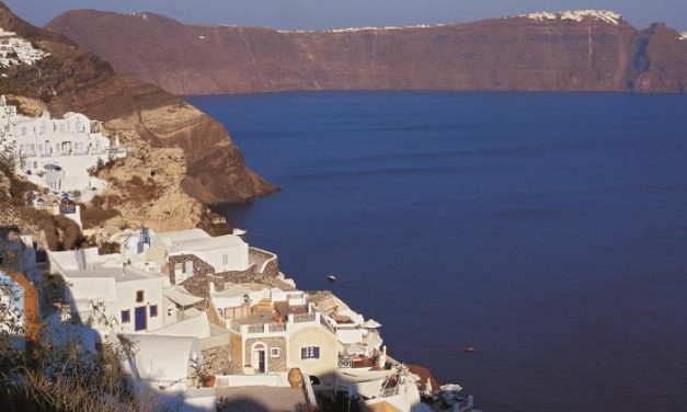 «Two tickets to Greece»: Από τους κινηματογράφους της Αυστραλίας στην Ελλάδα