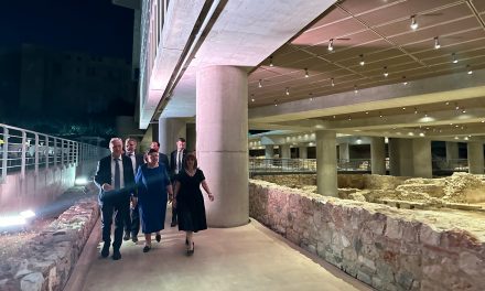 Υπ. Πολιτισμού: Το Μουσείο της Ακρόπολης, ιδανικό να φιλοξενήσει το σύνολο των Γλυπτών του Παρθενώνα