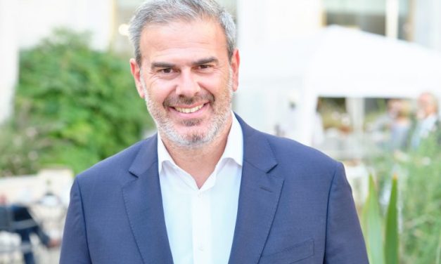 Παραιτήθηκε ο γενικός γραμματέας του ΕΟΤ, Δημήτρης Φραγκάκης