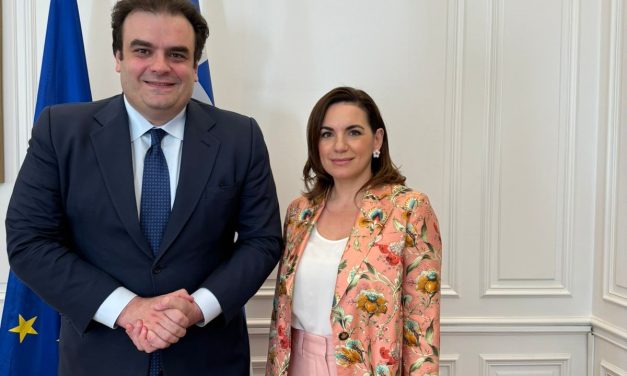 Στα ΑΕΙ θα εισάγονται οι απόφοιτοι των Ανώτερων Σχολών Τουριστικής Ανάπτυξης