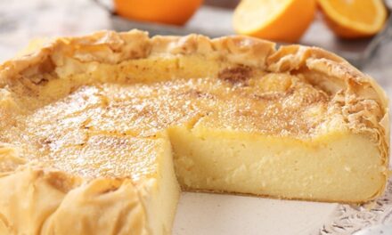 Παραδοσιακή γαλατόπιτα με γεύση… Μάνης