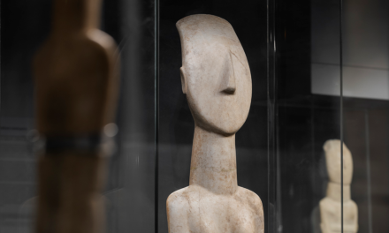 Το Υπ. Πολιτισμού διοργανώνει έκθεση για τις γυναίκες του αρχαίου κυκλαδικού πολιτισμού