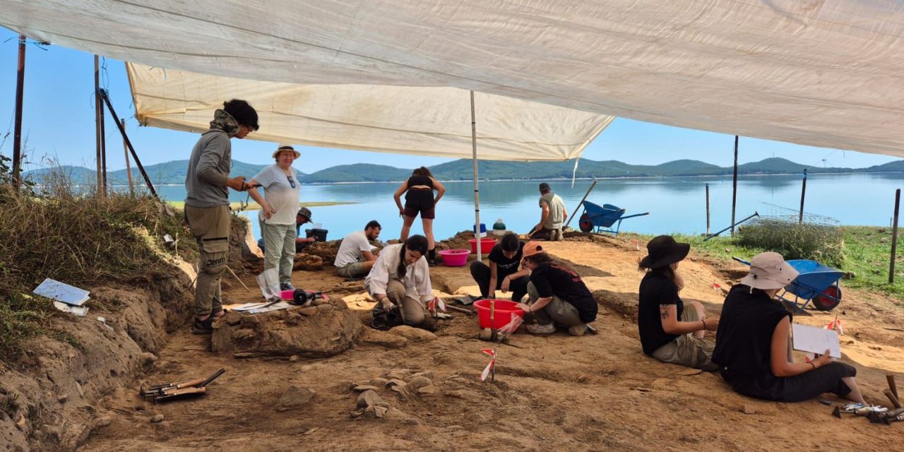 Σπάνια ευρήματα στη νεολιθική θέση «Βοτανικός Κήπος», στη Λίμνη Πλαστήρα