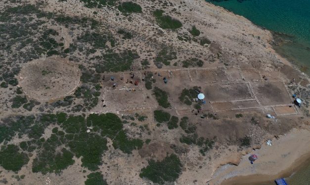 Ανασκαφή στο Ιερό του Απόλλωνα στη θέση Μάντρα Δεσποτικού και στη νησίδα Τσιμηντήρι