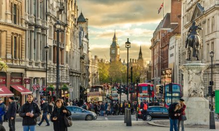 Τι μπορείς να κάνεις στο Λονδίνο το Φθινόπωρο… εκτός από το να βραχείς!