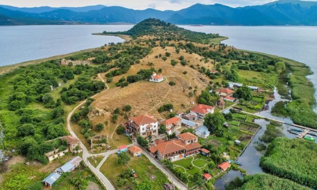 4 μαγικοί προορισμοί για τους λάτρεις της φθινοπωρινής φύσης