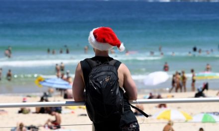 Χριστούγεννα στην Αυστραλία: Ανταλλάσσοντας ευχές… στην παραλία!