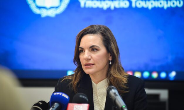 Στο Παρίσι η Όλγα Κεφαλογιάννη στο πλαίσιο προώθησης του ελληνικού τουρισμού