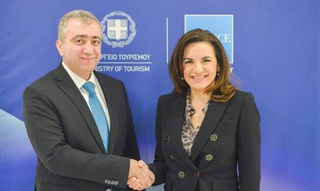 Συνάντηση Υπ. Τουρισμού με τον Πρέσβη του Αζερμπαϊτζάν