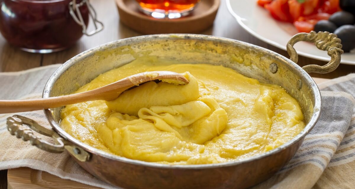 Πουλέντα αντί για πουρέ: Ένα παραδοσιακό πιάτο με άρωμα… Κεφαλονιάς