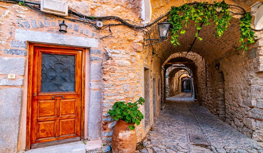 5 ελληνικά νησιά χωρίς υπερτουρισμό και φασαρία, με παρθένες παραλίες στη λίστα της Daily Mail