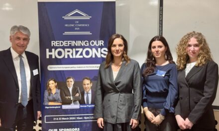 Στο Λονδίνο η Όλγα Κεφαλογιάννη – Μίλησε για την δυναμική του ελληνικού τουρισμού