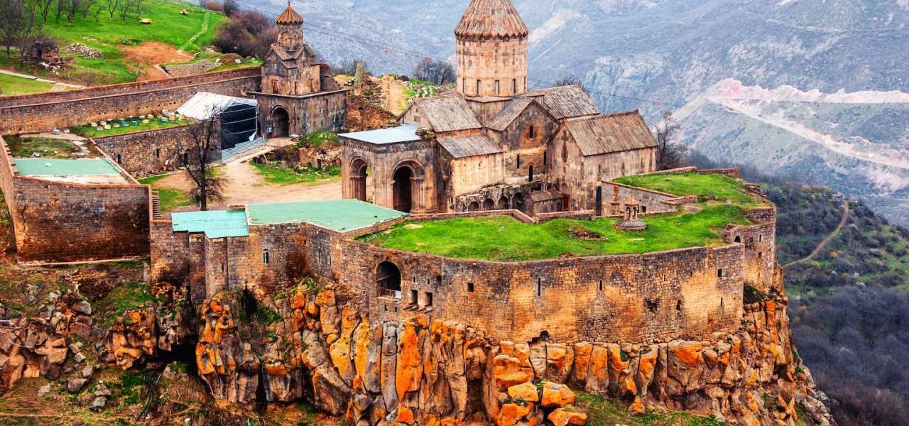 Αυτή η χώρα ανακηρύχθηκε ο «καλύτερος προορισμός περιπέτειας» στον κόσμο για το 2025