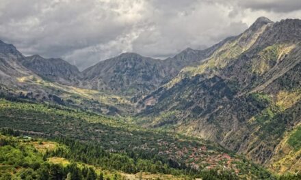 Θεοδώριανα: Στη σκιά των Τζουμέρκων