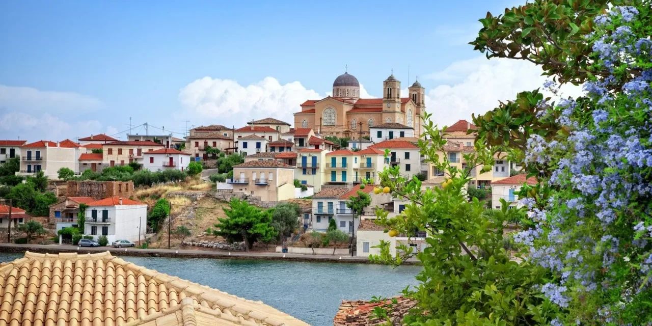 Πάσχα στο Γαλαξίδι: Ταξίδι στην παράδοση και την ιστορία