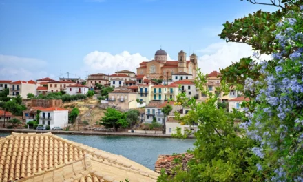 Πάσχα στο Γαλαξίδι: Ταξίδι στην παράδοση και την ιστορία