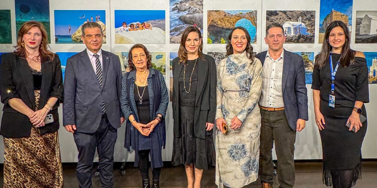Την έκθεση φωτογραφίας “Philoxenia Travel & Culture εγκαινίασε η Υπουργός Τουρισμού