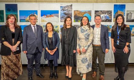 Την έκθεση φωτογραφίας “Philoxenia Travel & Culture εγκαινίασε η Υπουργός Τουρισμού