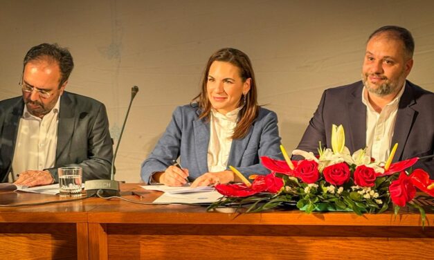 Μνημόνιο Συνεργασίας υπέγραψε το Υπουργείο Τουρισμού με τους Δήμους Βέροιας και Ηρωικής Πόλης Νάουσας