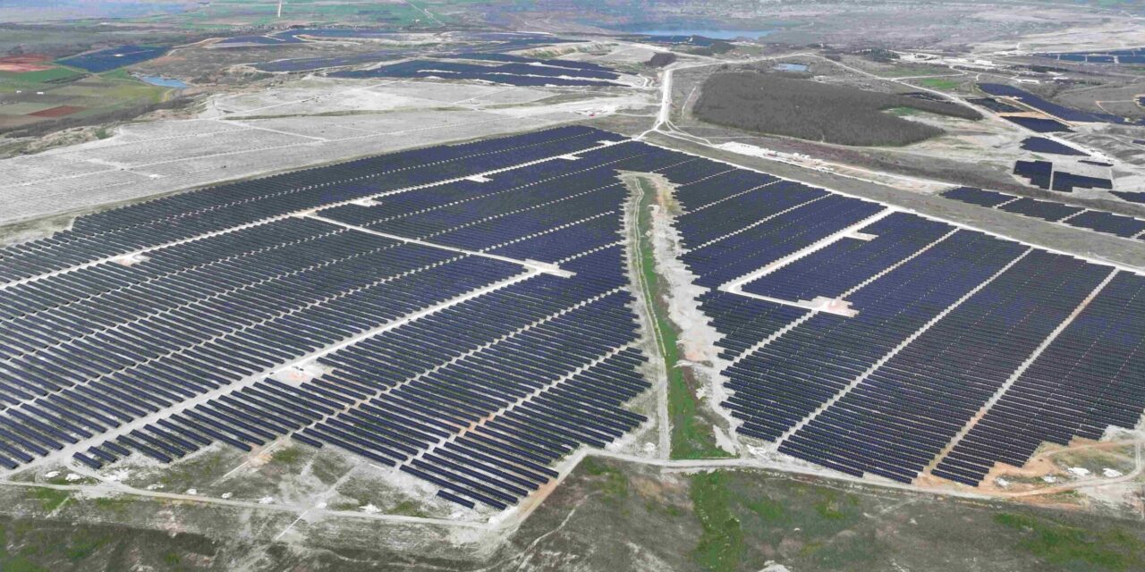 Η RWE και η ΔΕΗ κατασκευάζουν νέο φωτοβολταϊκό έργο ισχύος 567 MWp στην Κεντρική Μακεδονία