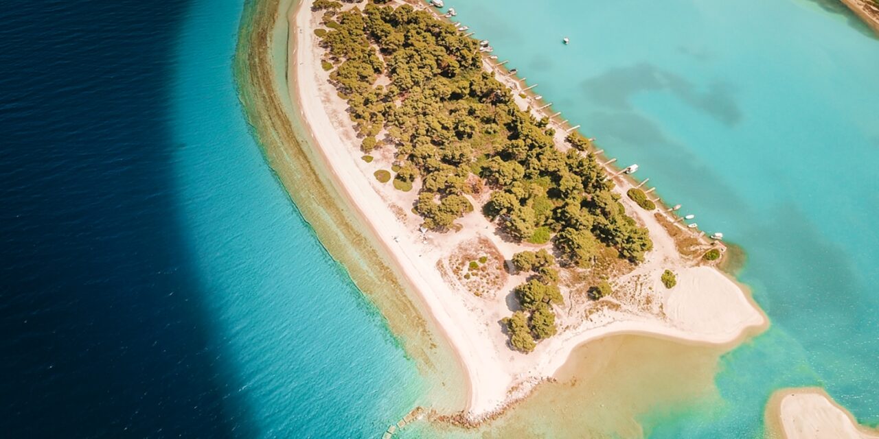 Αυτές είναι οι 10 καλύτερες παραλίες στην Ευρώπη – Στην κορυφή μία ελληνική