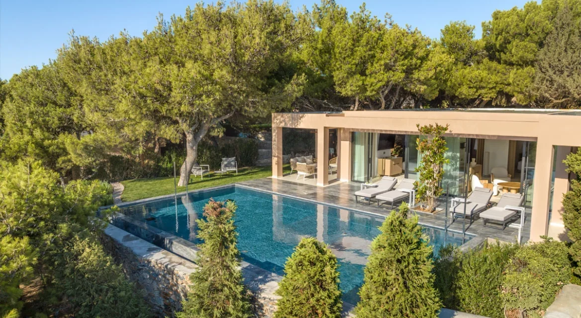 Το Cape Sounio πρωτοπορεί με το ολιστικό πρόγραμμα ευεξίας Elevations of Wellness και την αποκλειστική συνεργασία με την Vicky Vlachonis