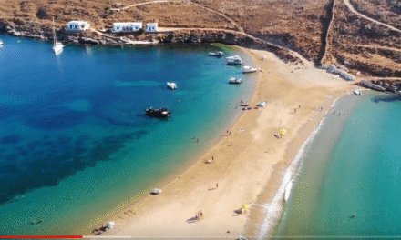Μία από τις ομορφότερες παραλίες του Αιγαίου για τις πρώτες καλοκαιρινές εξορμήσεις (video)