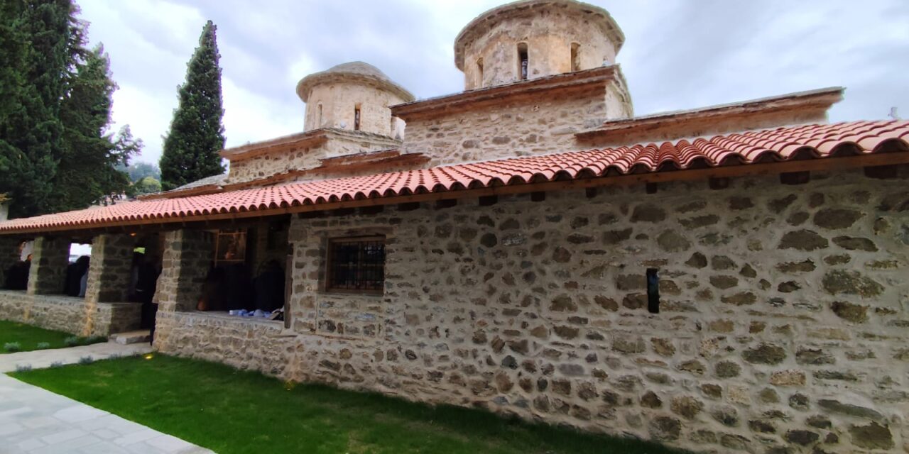 Ο εμβληματικός ναός του Αγίου Γεωργίου αποδόθηκε στην κοινωνία των Μετεώρων