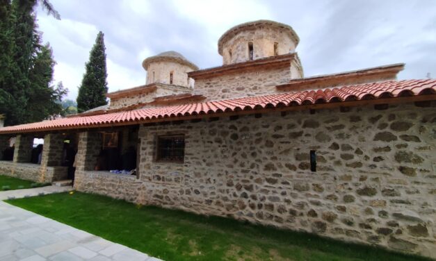 Ο εμβληματικός ναός του Αγίου Γεωργίου αποδόθηκε στην κοινωνία των Μετεώρων
